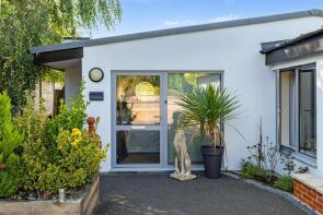 Treeside, Green Lane, Churchdown, Gloucester GL3 2LB