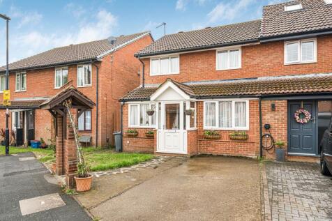 Thatchers Way, Isleworth, TW7