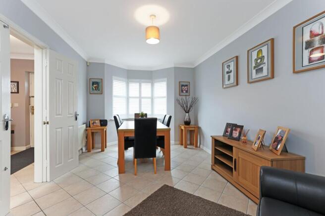 4 bed Terraced for sale Image 4