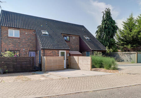 Burnside, St. Albans, Hertfordshire, AL1