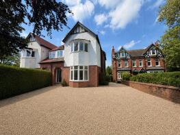 Apartment 3, 9 Ashleigh House, Cross O'cliff Hill, Lincoln LN5 8PN