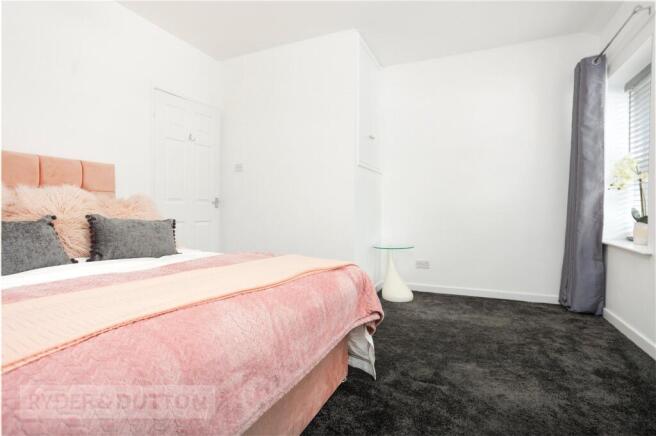 2 bed Terraced for sale Image 9