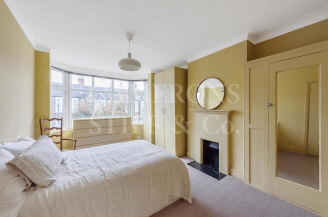 Leghorn Road- Bedroom (5).jpg