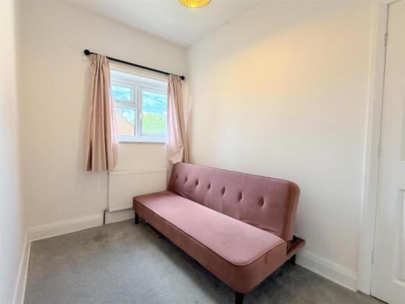 2 bed Terraced for sale Image 7
