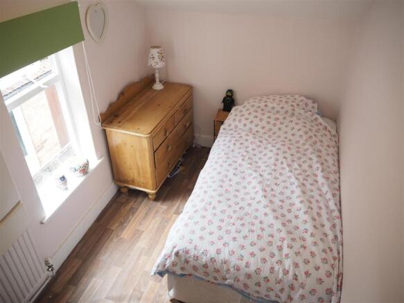 Bedroom 007