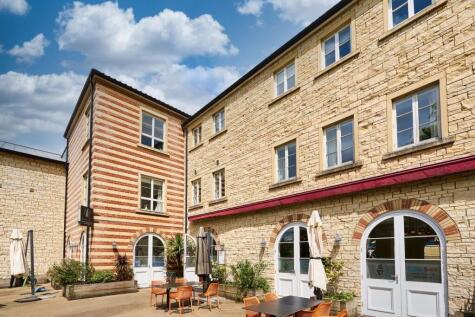 Bridge Yard, Bradford-on-Avon, BA15