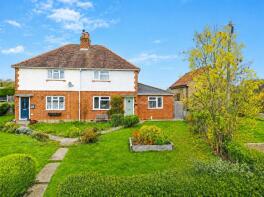 8, Viner Cottages, Owls Hill, Chelmsford CM3 2PU