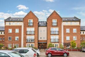 65, Gilbert Scott Court, Amersham HP7 0AR