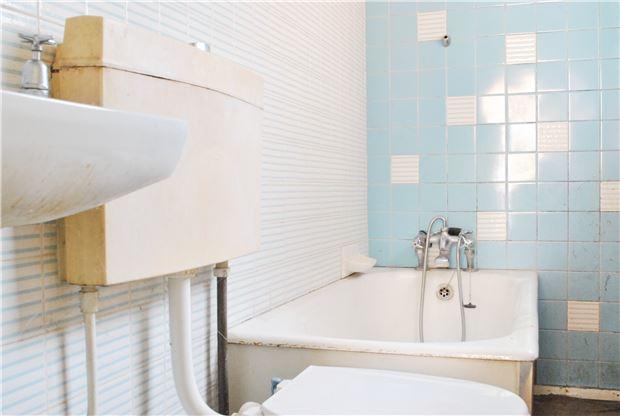 Downstairs Bathroom