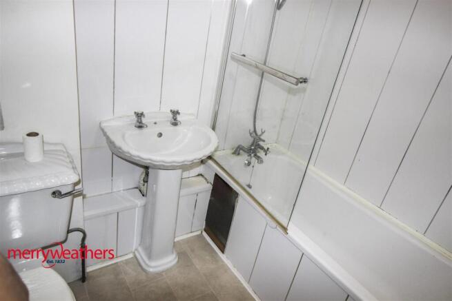 2 bed Town House for sale Image 6