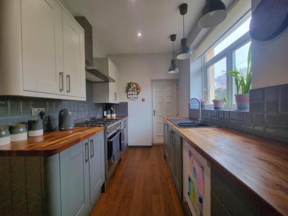 Kitchen1