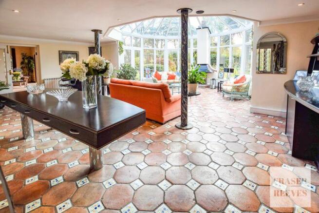 Entertaining space