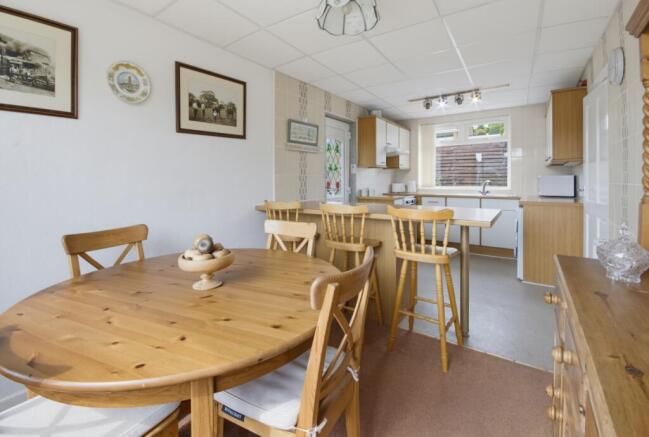 2 bed Detached for sale Image 11