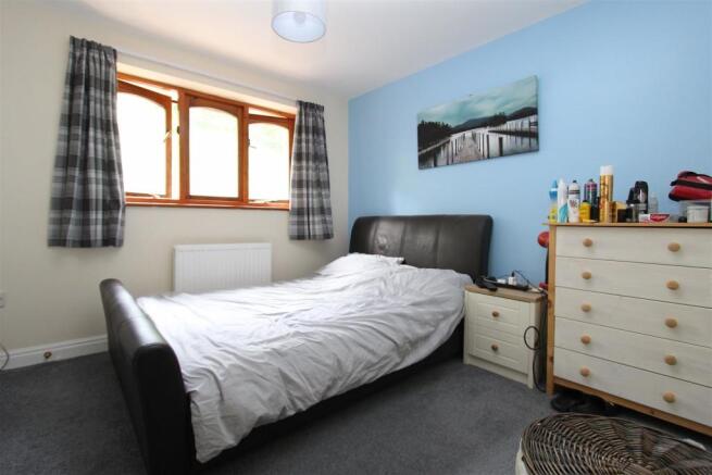 Master Bedroom...jpg