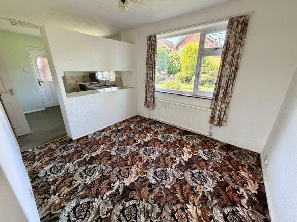 Glandon Drive, Cheadle Hulme, Cheadle photo 4