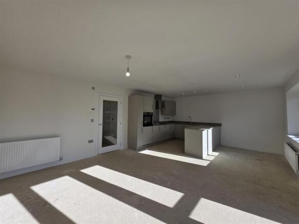 2 bed Detached Bungalow for sale Image 6
