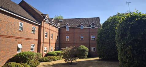 Talavera Close, Crowthorne, Berkshire RG45 6DE