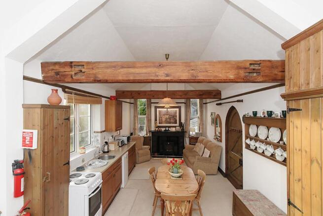Sch-Living-Kitchen_3.jpg