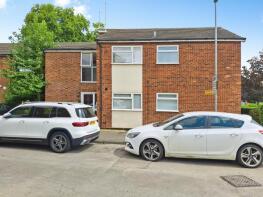 8, Reynards Court, Great Baddow, Chelmsford CM2 7HU