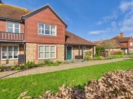 99, Bluecoat Pond, Horsham RH13 0TN
