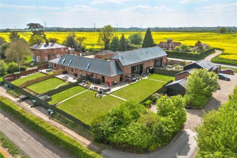 Stortford Road, Clavering, Nr Saffron Walden, Essex, CB11