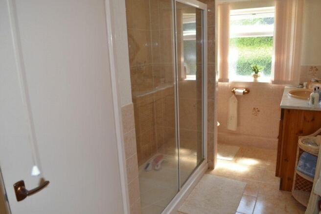 Pink shower room