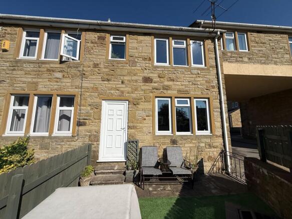 2 bed Town House for sale in shipley