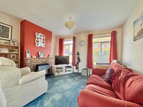 SITTING ROOM