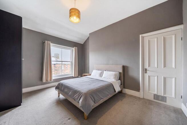 1 bed Flat for sale Image 6