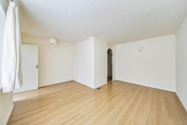 1296598-9-68274a1...