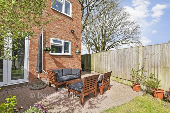 Patio / Decking