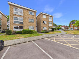Flat 9, 48 50 The Gables, Cooden Close, Bromley BR1 3TR