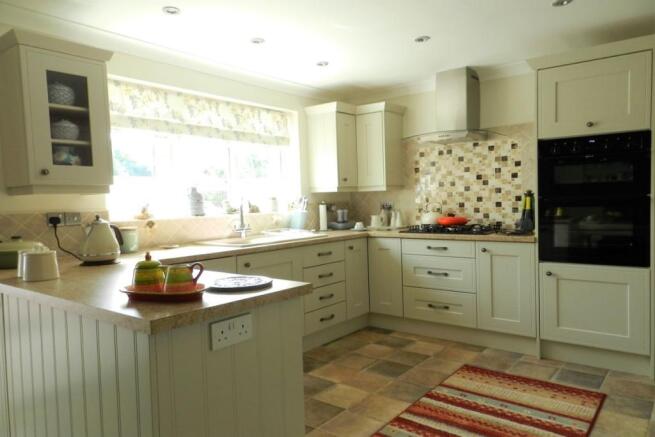 Kitchen / Breakfast Room