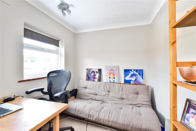 Bedroom 3/Study