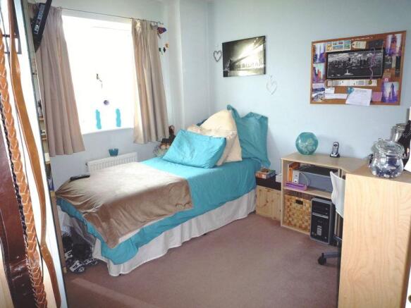 Photo 11
