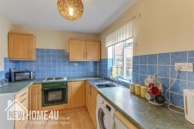 KITCHEN: