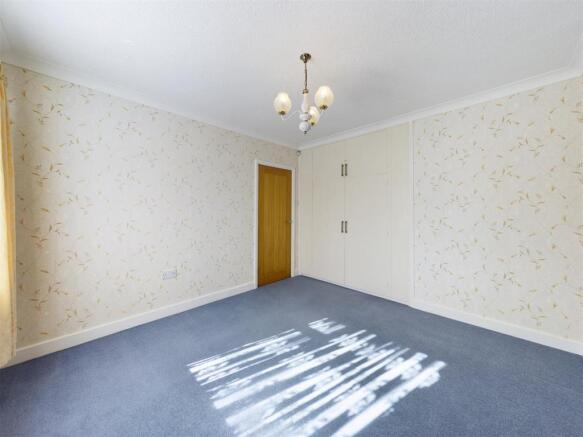 Bedroom: