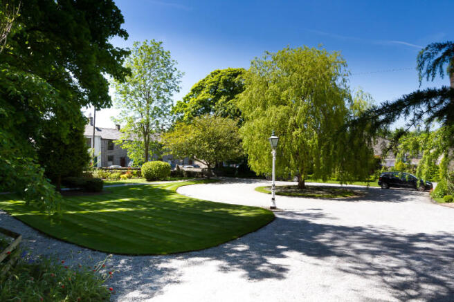 Front & driveway