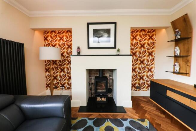 3 bed Detached Bungalow for sale Image 12