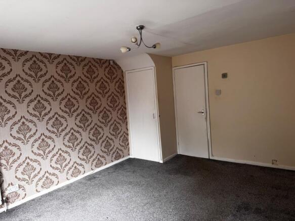 2 bed Terraced for sale Image 5