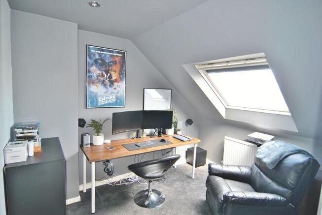 Photo 12