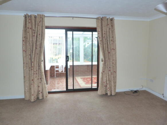 Photo 2 - Lounge