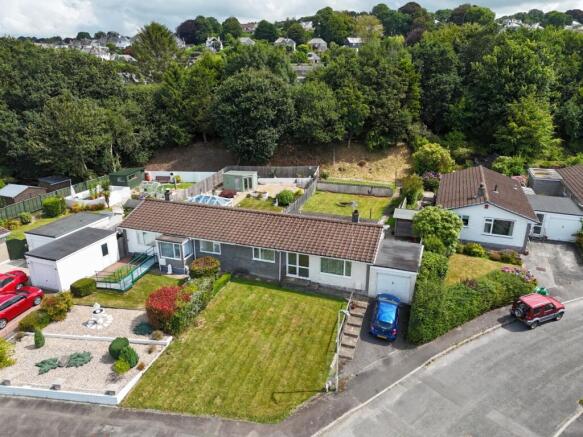 2-bed semi-detached on Grenville Drive, Tavistock, PL19 8DP, £215,000