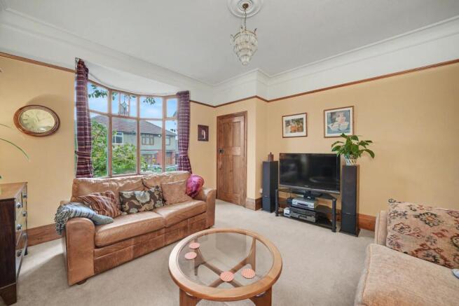3 bed Terraced for sale Image 10