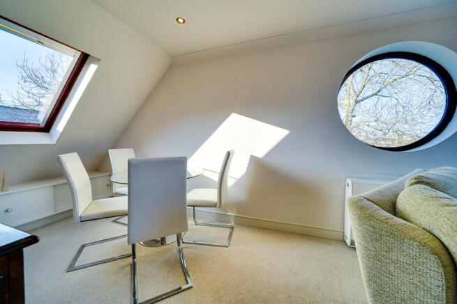 Living Room/Diner