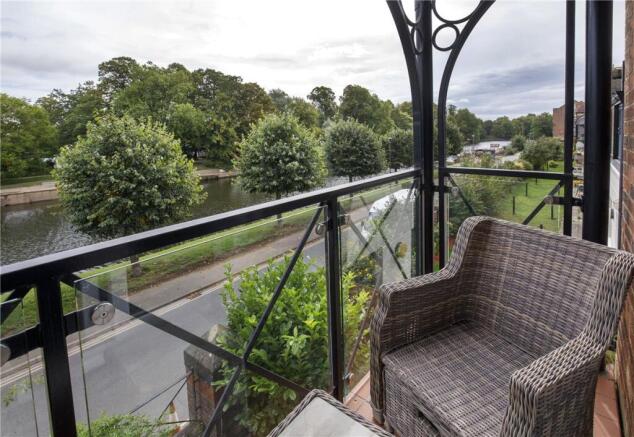 1 bed Apartment to rent Image 8
