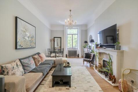 Westbourne Terrace,
Hyde Park, W2