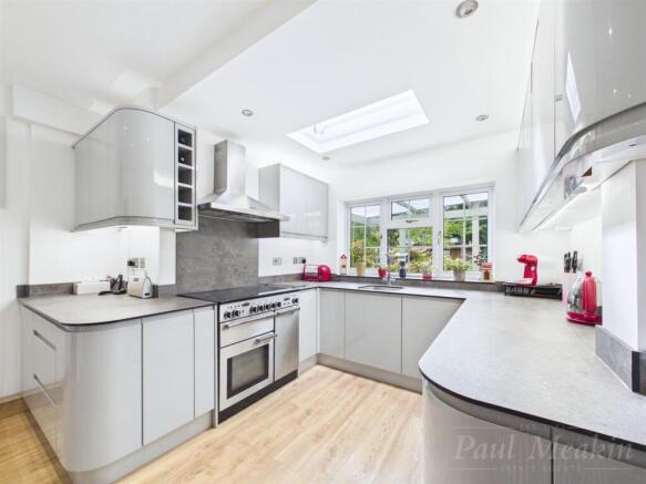 Kitchen/Breakfast room