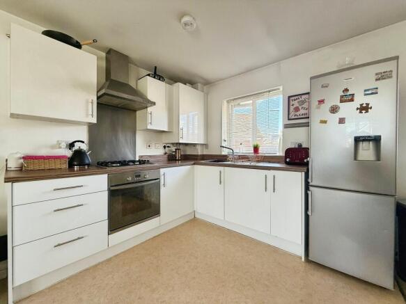 Russ Avenue, Faringdon, SN7 photo 4