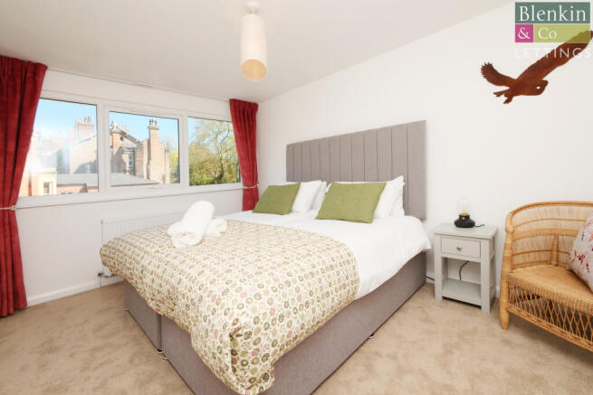 4 bed End of Terrace to rent Image 11